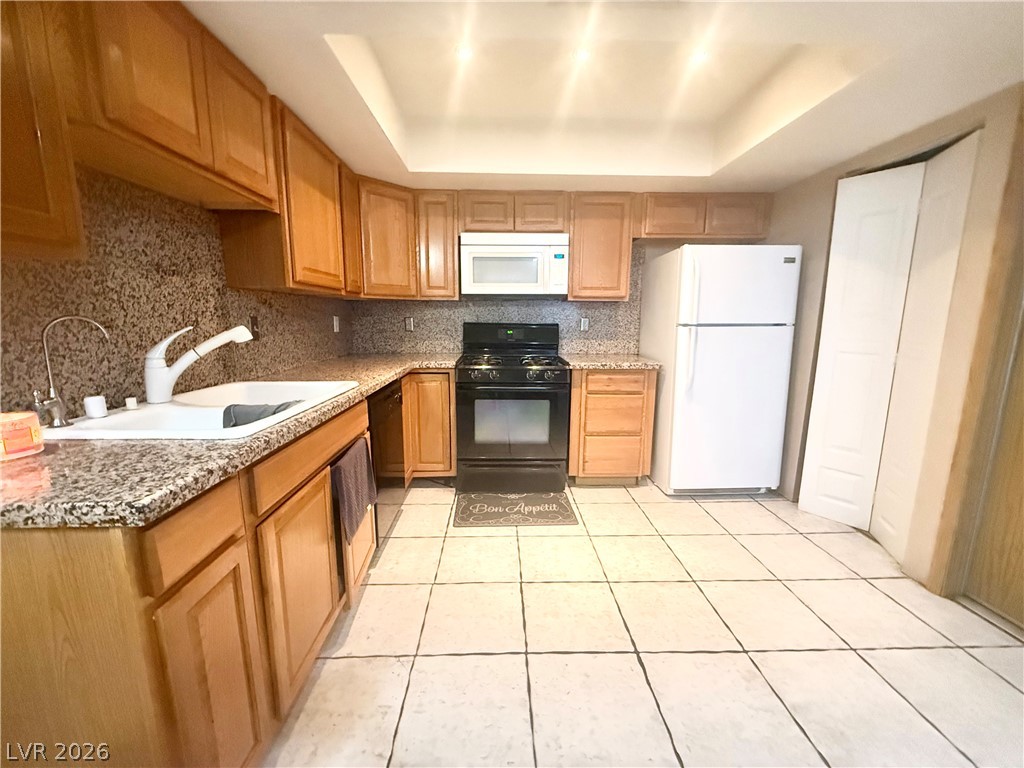 6633 Crosstimber Court Las Vegas NV 89108