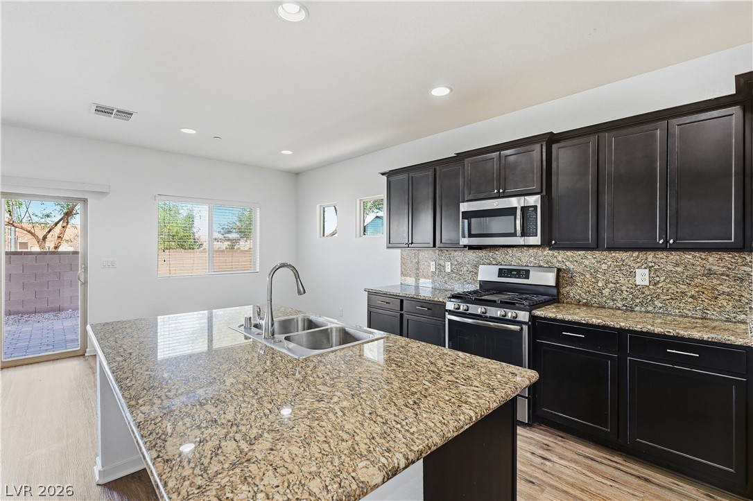 1122 Bradley Bay Avenue Henderson NV 89014