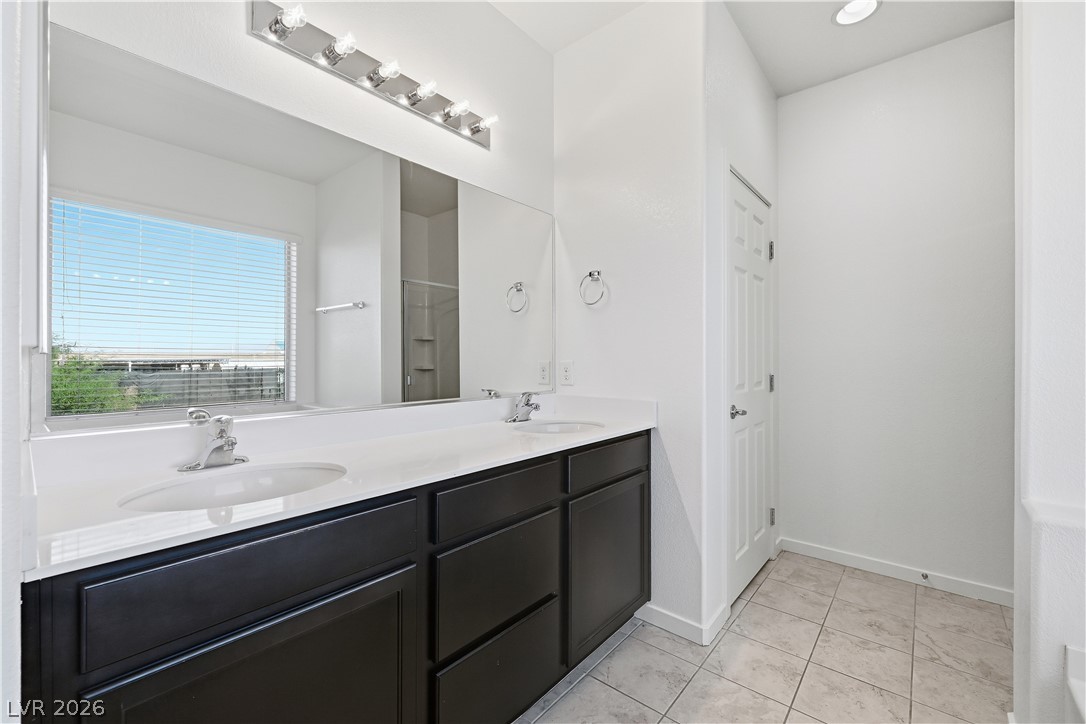 1122 Bradley Bay Avenue Henderson NV 89014