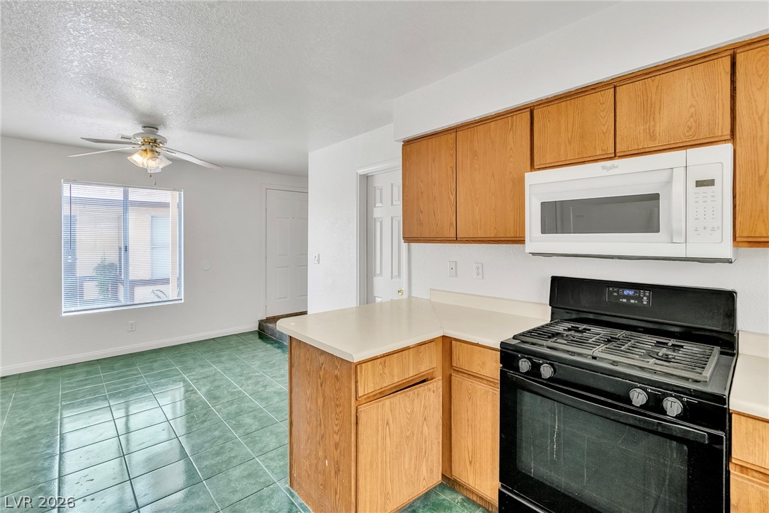 536 Dutchman Avenue Henderson NV 89011