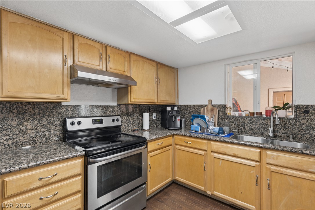 3712 Garden South Drive Las Vegas NV 89121