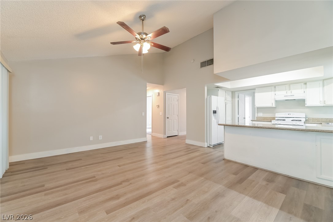 5366 Ravendale Circle Las Vegas NV 89120