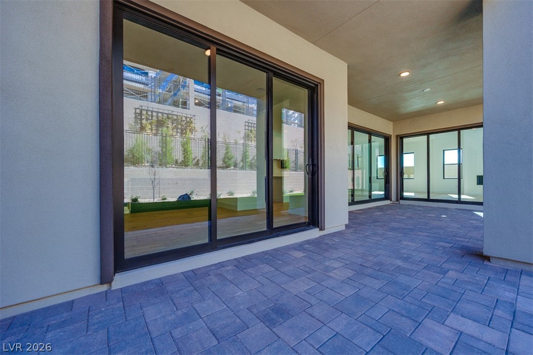 27 Sumter Ridge Street Las Vegas NV 89138