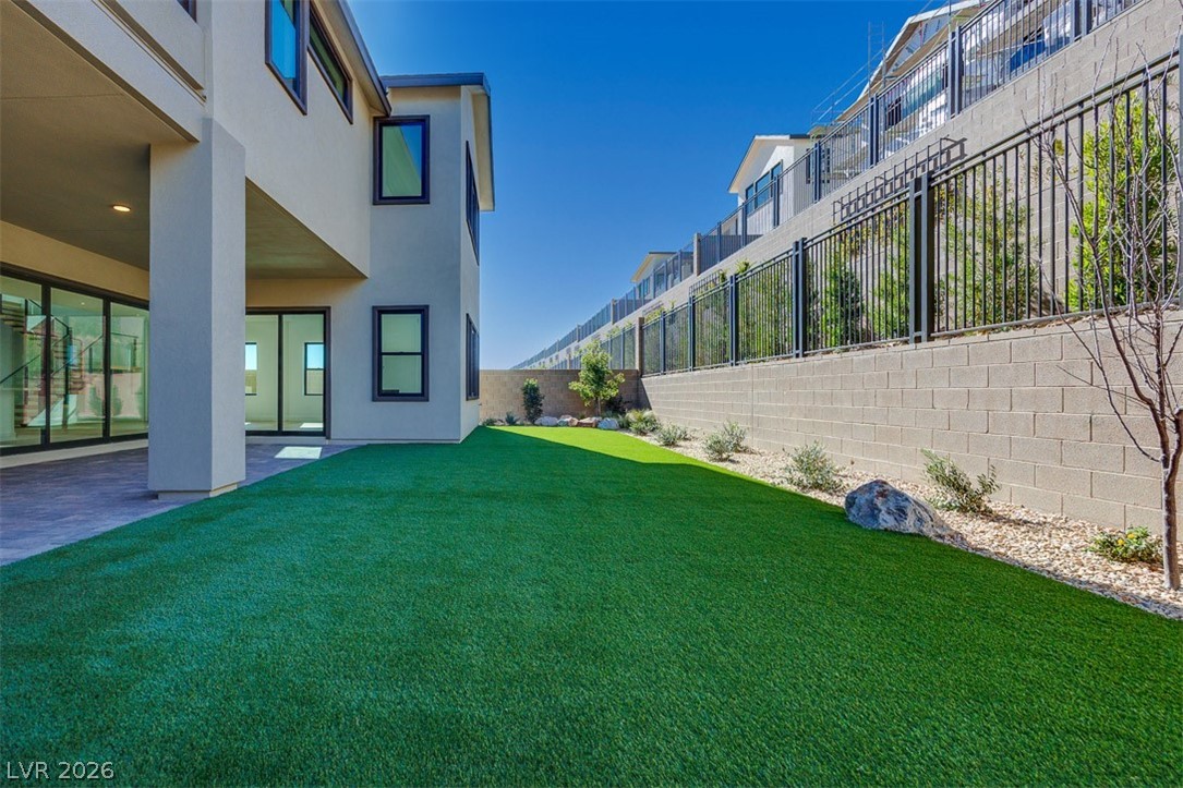 27 Sumter Ridge Street Las Vegas NV 89138