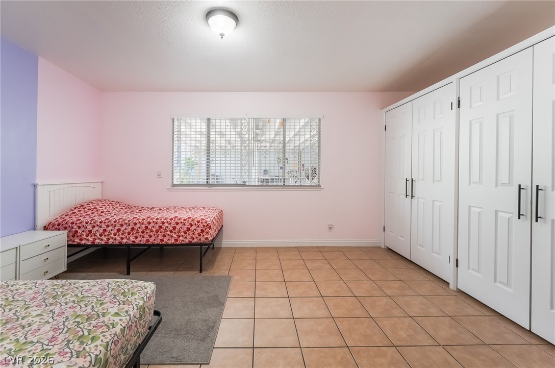 3483 Victory Avenue Las Vegas NV 89121