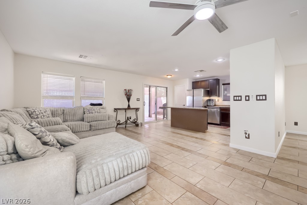 9941 El Corriente Street Las Vegas NV 89178