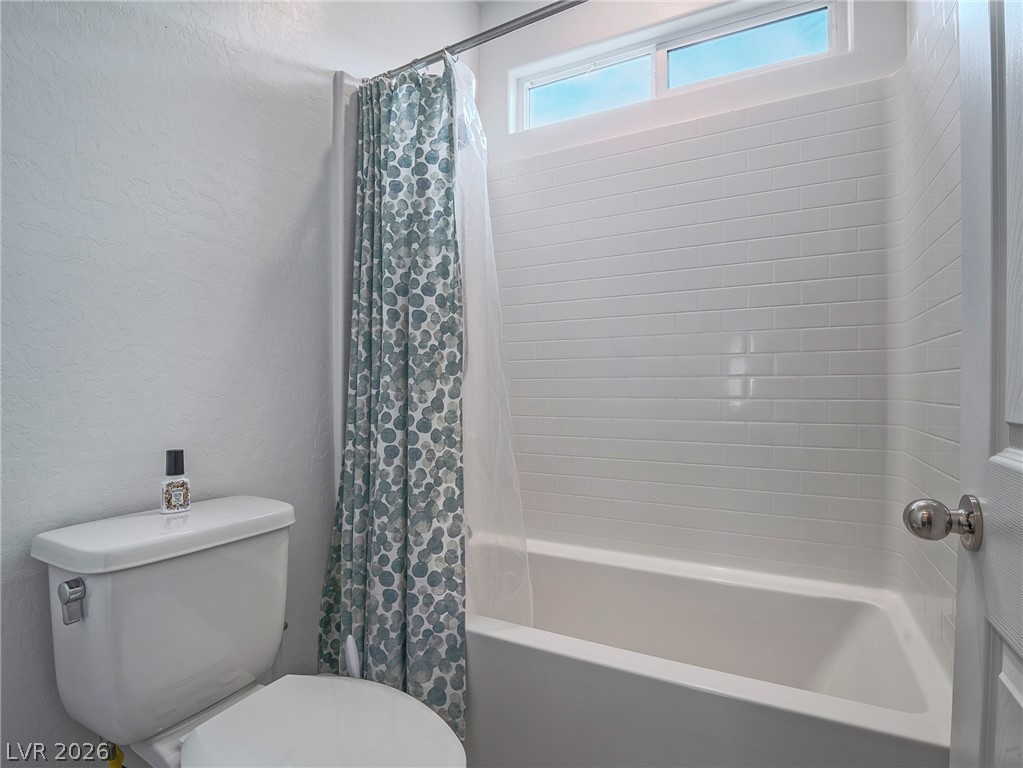 1706 Karst Pond Avenue North Las Vegas NV 89084
