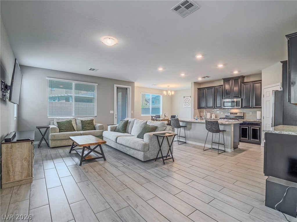 1706 Karst Pond Avenue North Las Vegas NV 89084