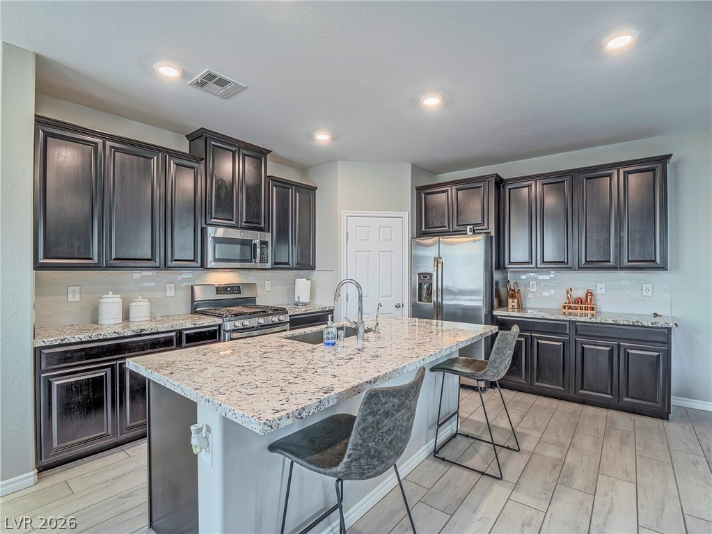 1706 Karst Pond Avenue North Las Vegas NV 89084