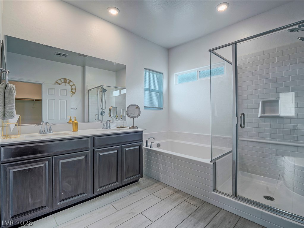 1706 Karst Pond Avenue North Las Vegas NV 89084