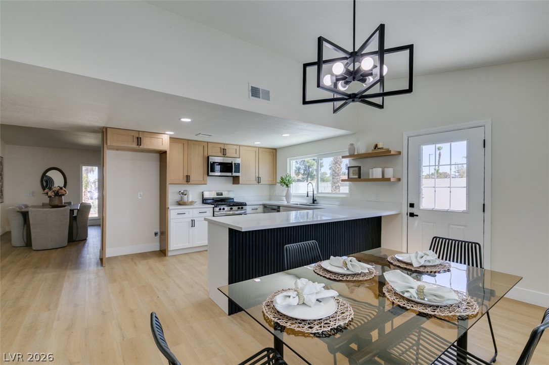 2389 East Reno Avenue Las Vegas NV 89119