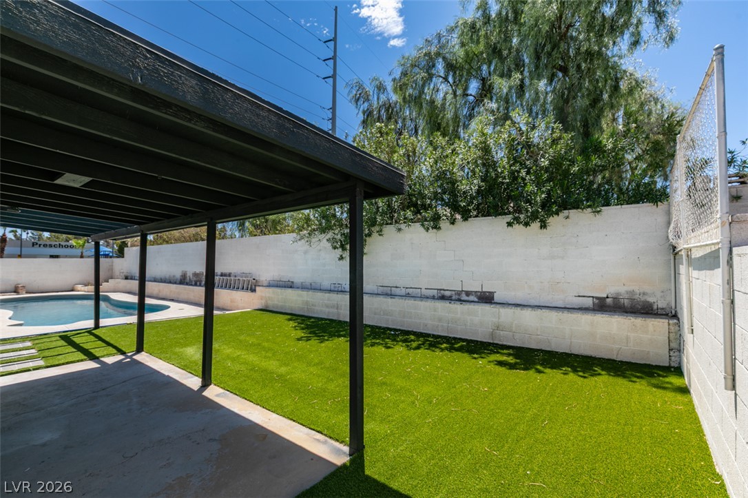 2389 East Reno Avenue Las Vegas NV 89119