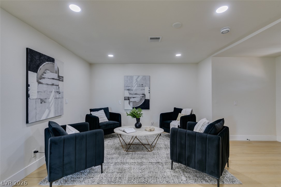 2389 East Reno Avenue Las Vegas NV 89119
