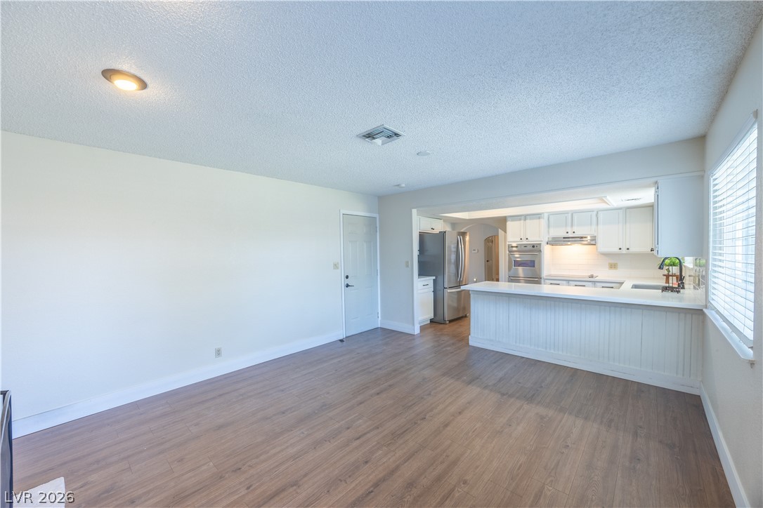4571 East Cleveland Avenue Las Vegas NV 89104