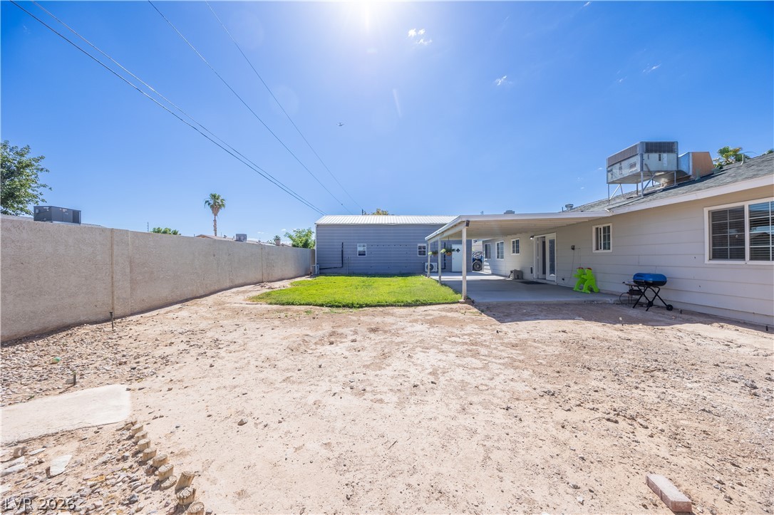 4571 East Cleveland Avenue Las Vegas NV 89104