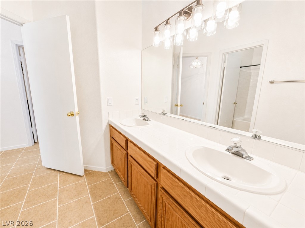 2054 Cardigan Avenue North Las Vegas NV 89032