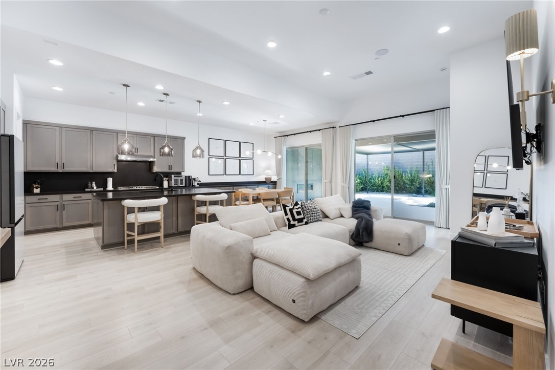 10149 Zeta Tucana Street Las Vegas NV 89143