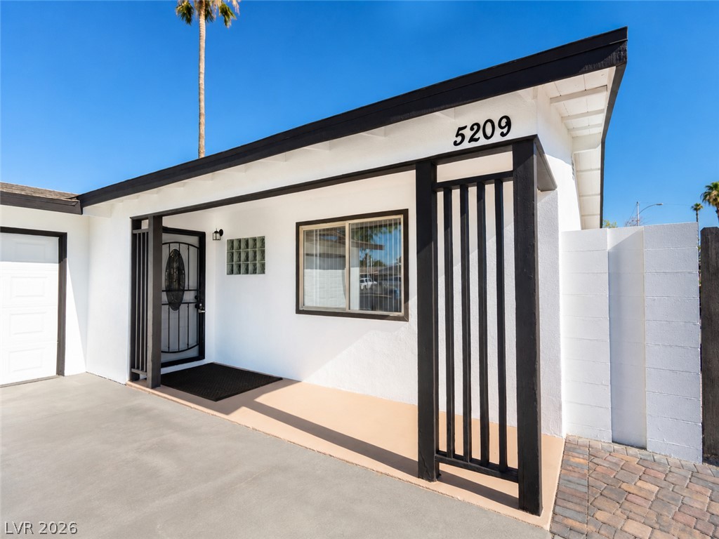 5209 Alta Drive Las Vegas NV 89107