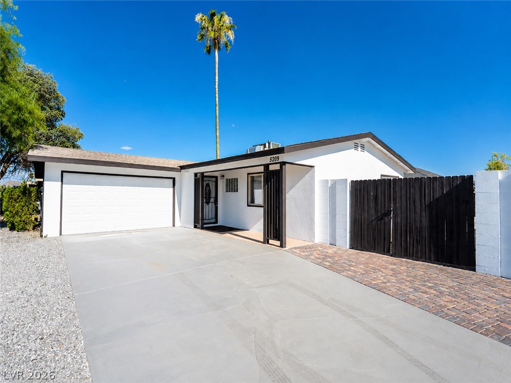 5209 Alta Drive Las Vegas NV 89107