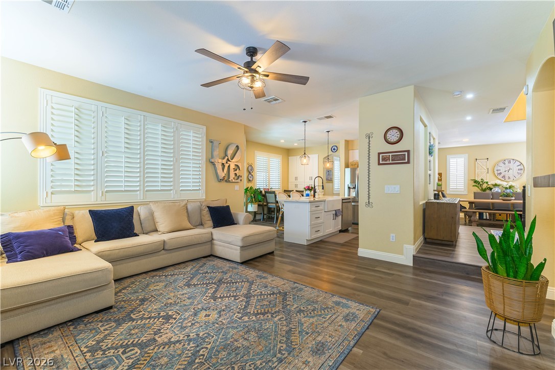 10105 Snow Crest Place Las Vegas NV 89134