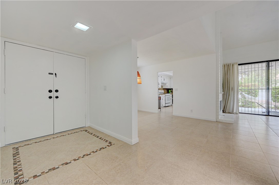 2695 San Lago Court Las Vegas NV 89121