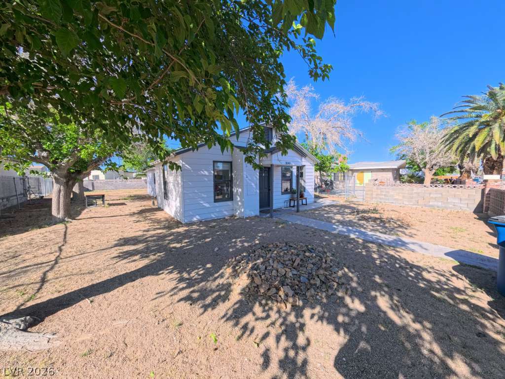3049 Cedar Street Las Vegas NV 89104