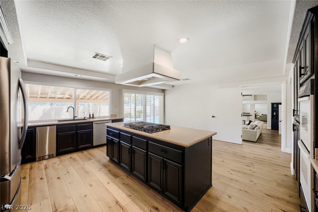 8716 Castle Hill Avenue Las Vegas NV 89129