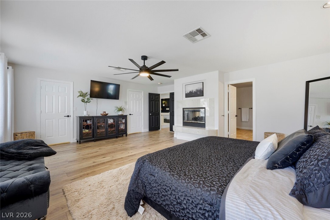 8716 Castle Hill Avenue Las Vegas NV 89129