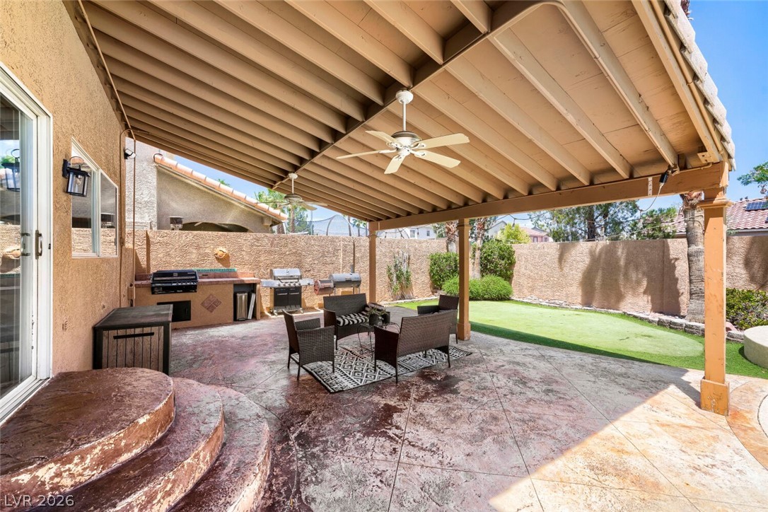8716 Castle Hill Avenue Las Vegas NV 89129