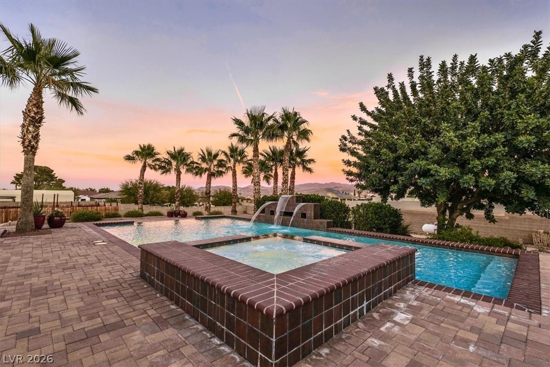 928 Santa Helena Avenue Henderson NV 89002
