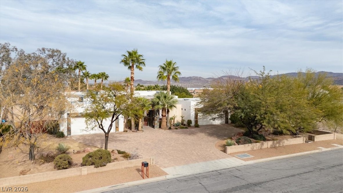 928 Santa Helena Avenue Henderson NV 89002
