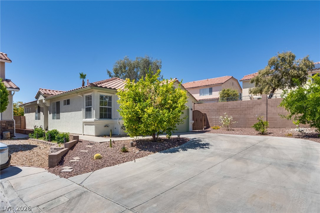 10059 Floragold Court Las Vegas NV 89147