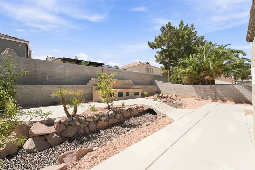1661 Starlight Canyon Avenue Las Vegas NV 89183