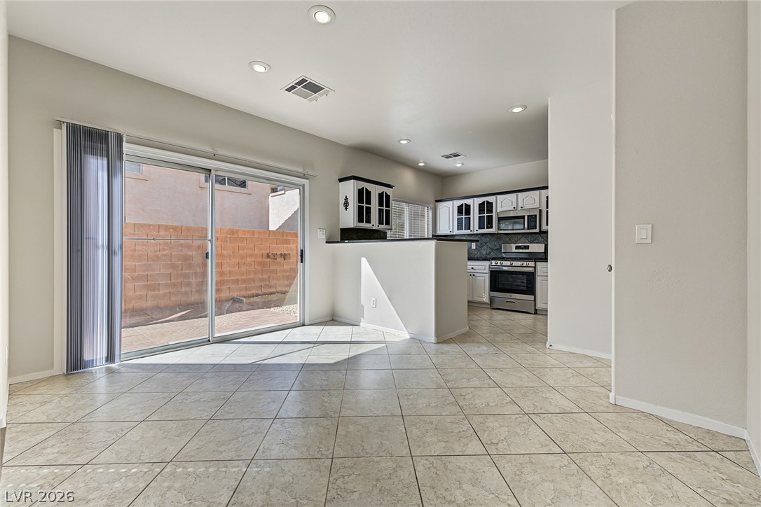 1239 Appaloosa Hills Avenue North Las Vegas NV 89081