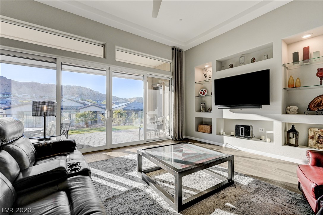 51 Thorn Creek Street Henderson NV 89011