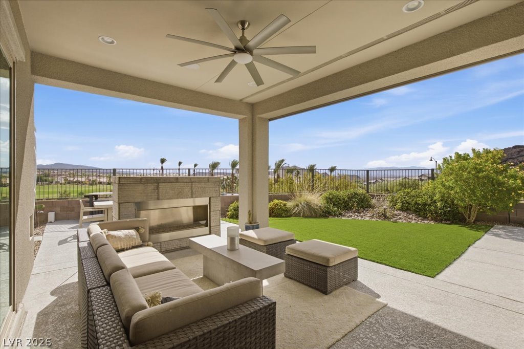 4 Strada Caruso Henderson NV 89011
