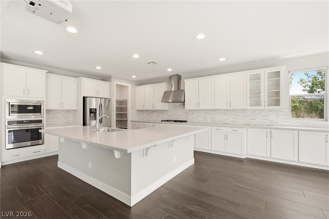 8445 Great Outdoors Street Las Vegas NV 89166