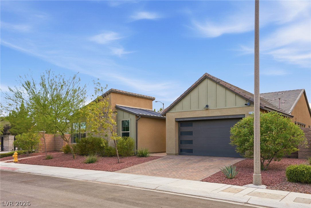 8445 Great Outdoors Street Las Vegas NV 89166