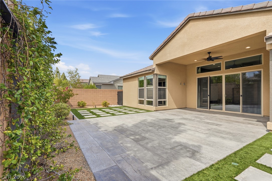 8445 Great Outdoors Street Las Vegas NV 89166