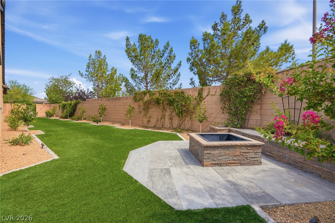 8445 Great Outdoors Street Las Vegas NV 89166