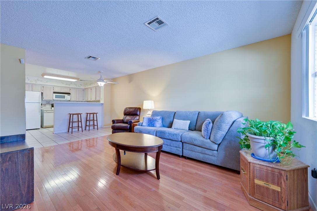 2032 Bavington Drive B Las Vegas NV 89108
