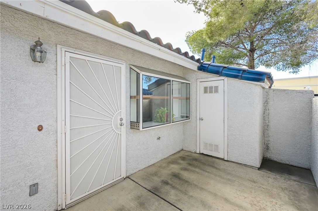 2032 Bavington Drive B Las Vegas NV 89108