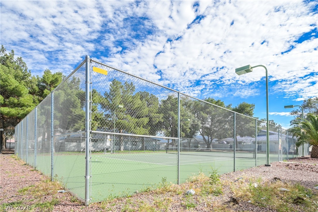 2032 Bavington Drive B Las Vegas NV 89108
