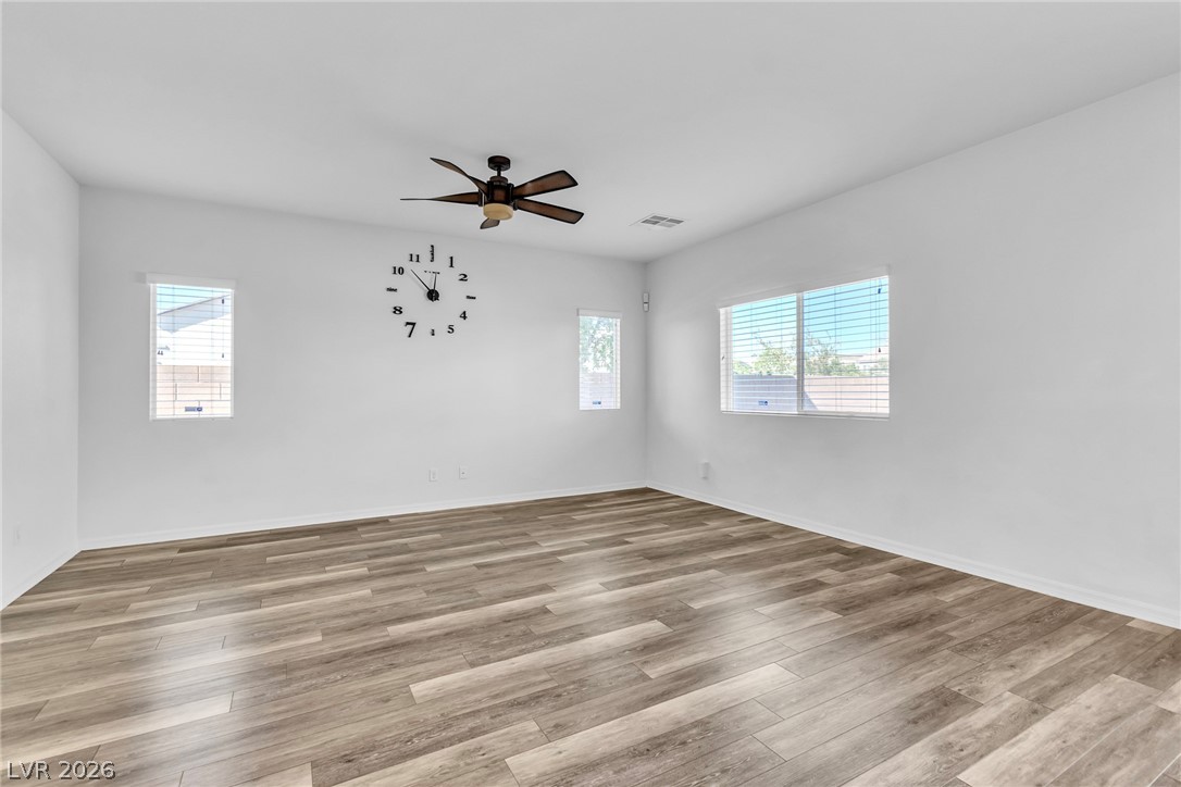 6402 Harline Heights Street Las Vegas NV 89113