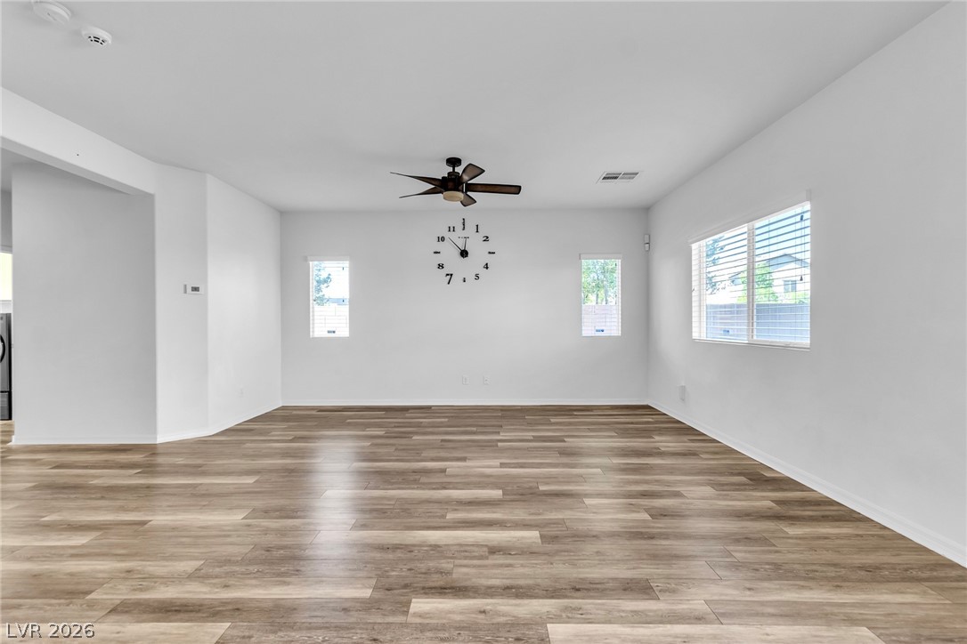 6402 Harline Heights Street Las Vegas NV 89113