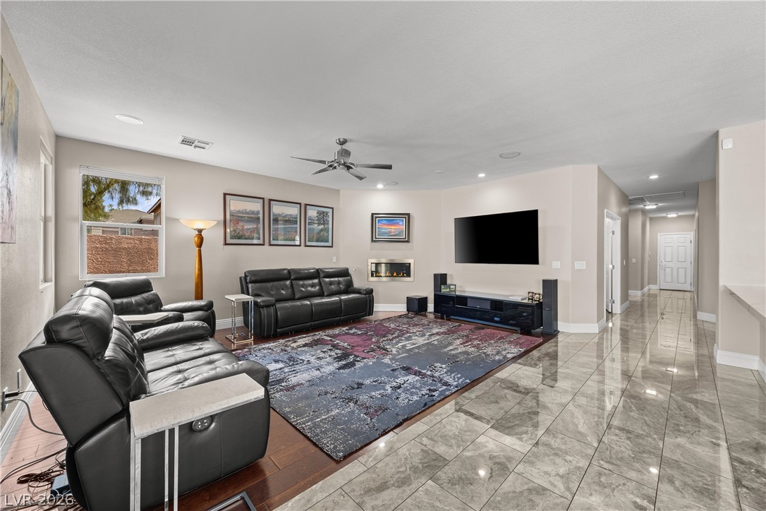 9413 Empire Rock Street Las Vegas NV 89143