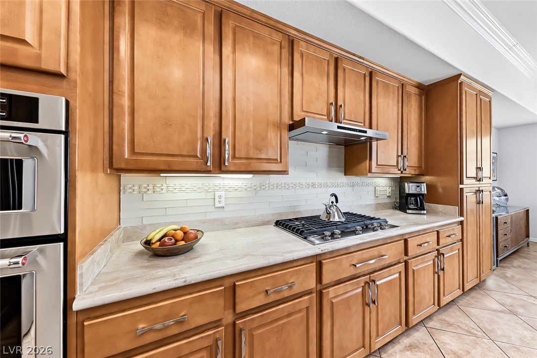 2556 Collinsville Drive Henderson NV 89052