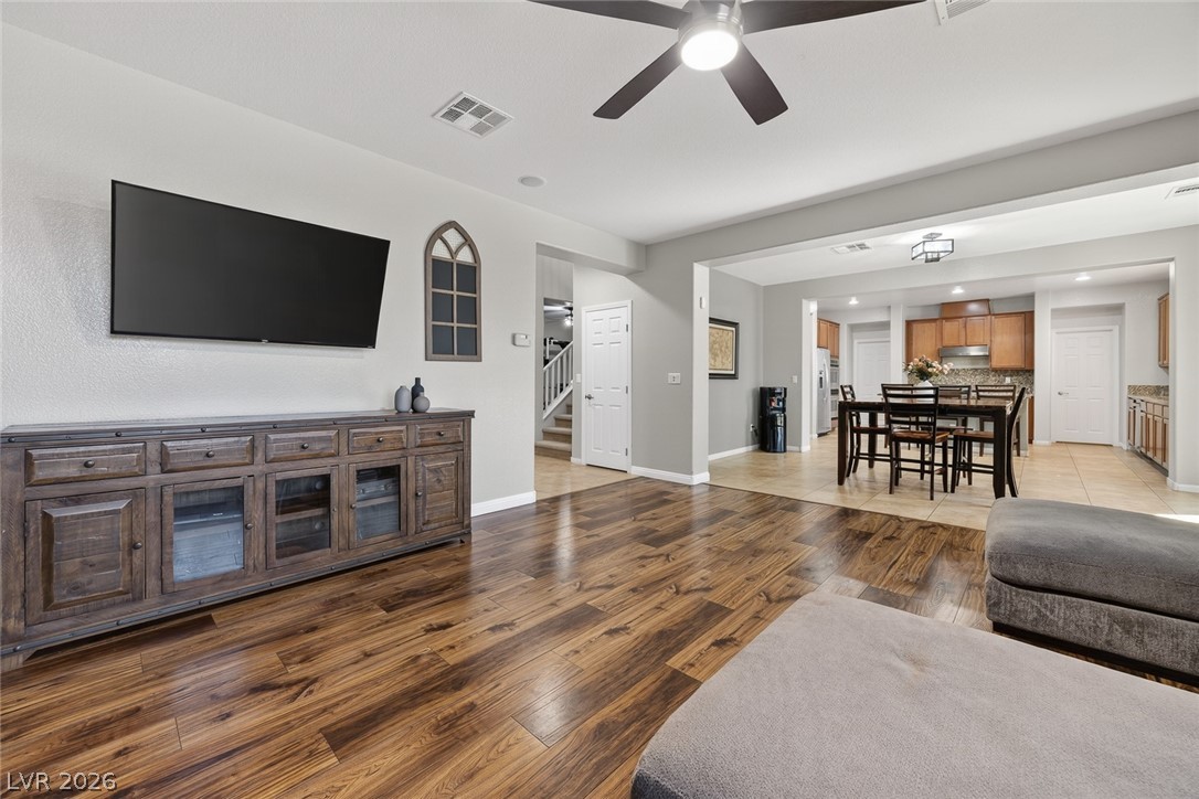 1929 Gentle Bluff Court North Las Vegas NV 89084