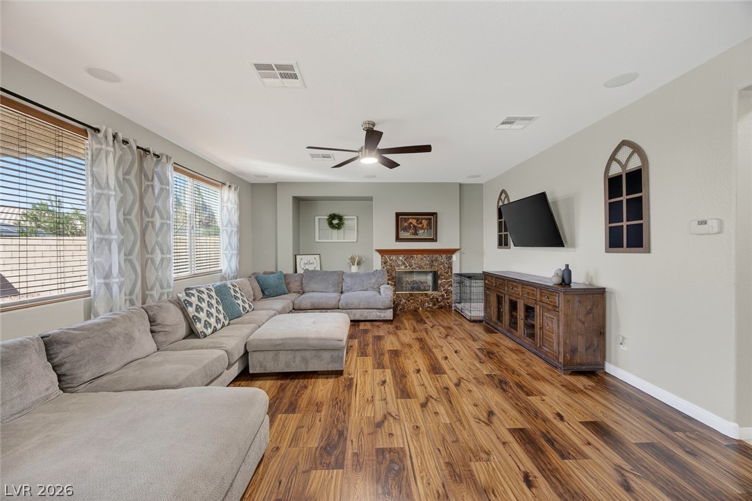 1929 Gentle Bluff Court North Las Vegas NV 89084