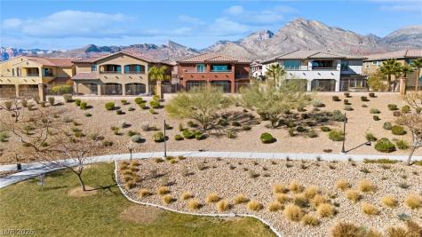 224 Highspring Street Las Vegas NV 89138
